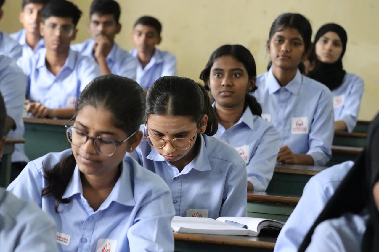 Chimalgi PU College Campus Photo